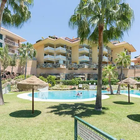 Malagasuite Higueron Beach&pool Fuengirola